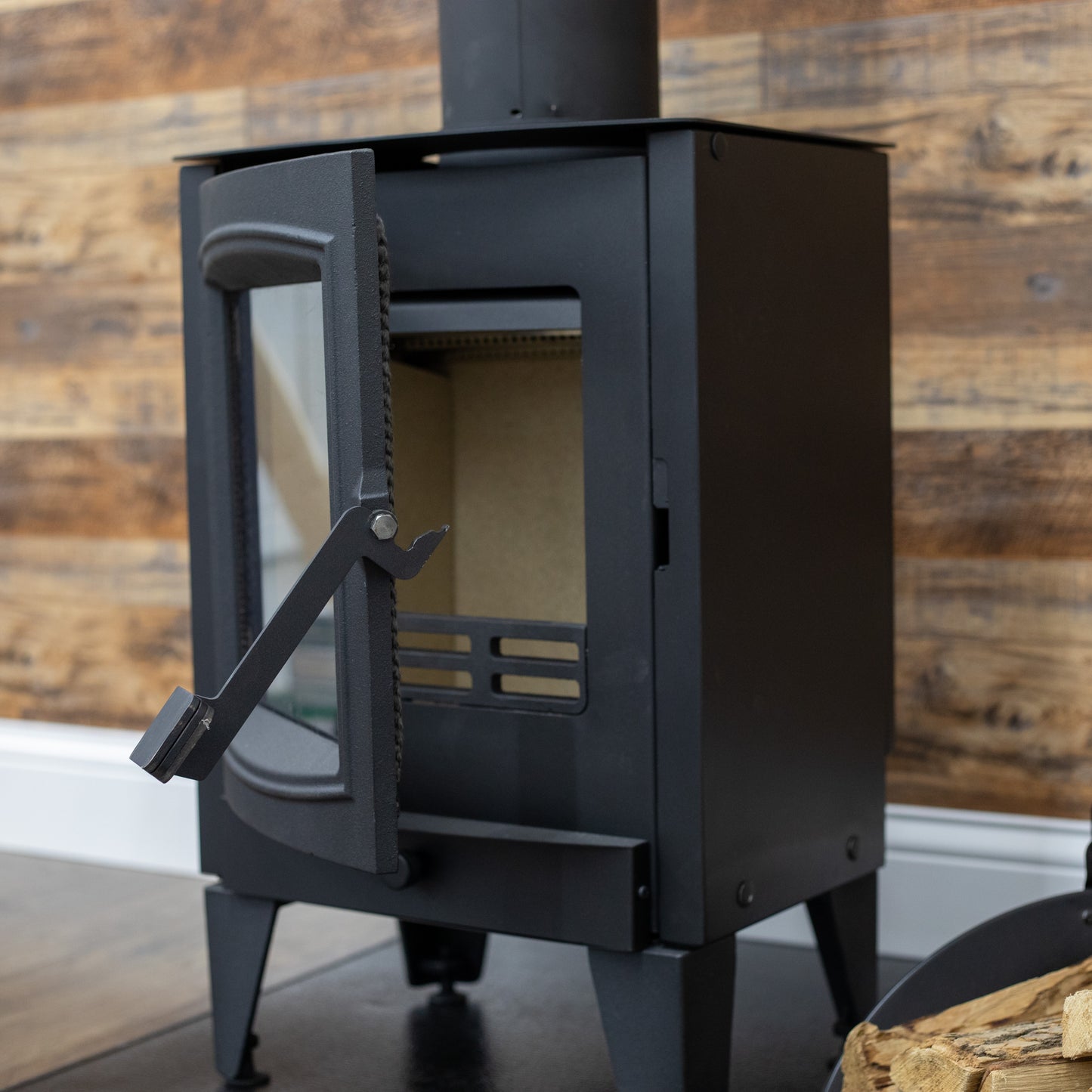 CREEKSIDE™ WOOD STOVE